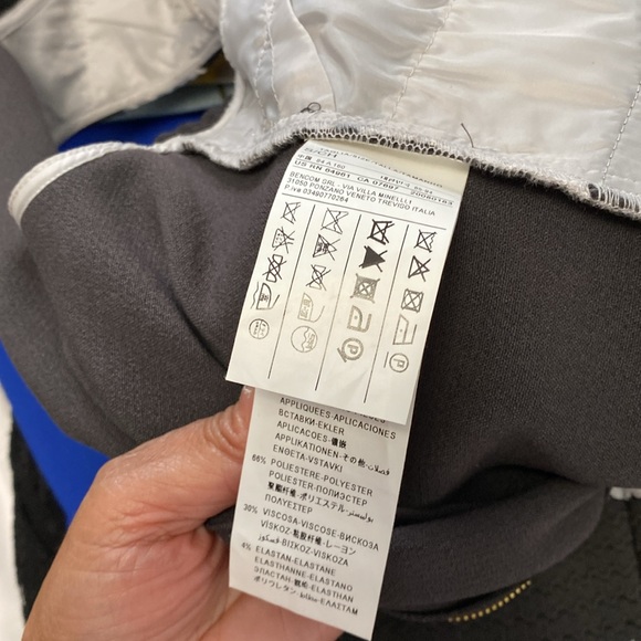 Dress - Picture 6 of 7